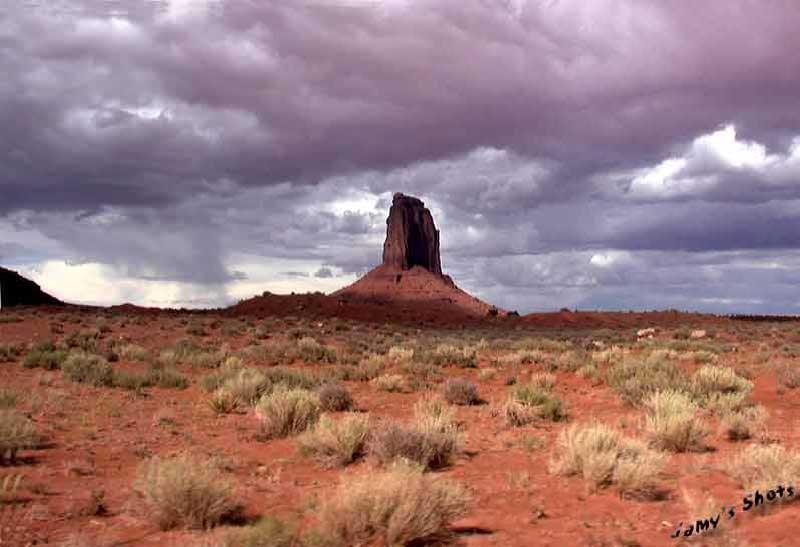  Orage sur Monument Valley