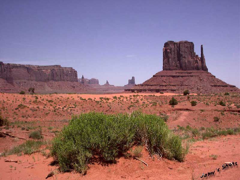 Monument Valley le 03 juin 2003